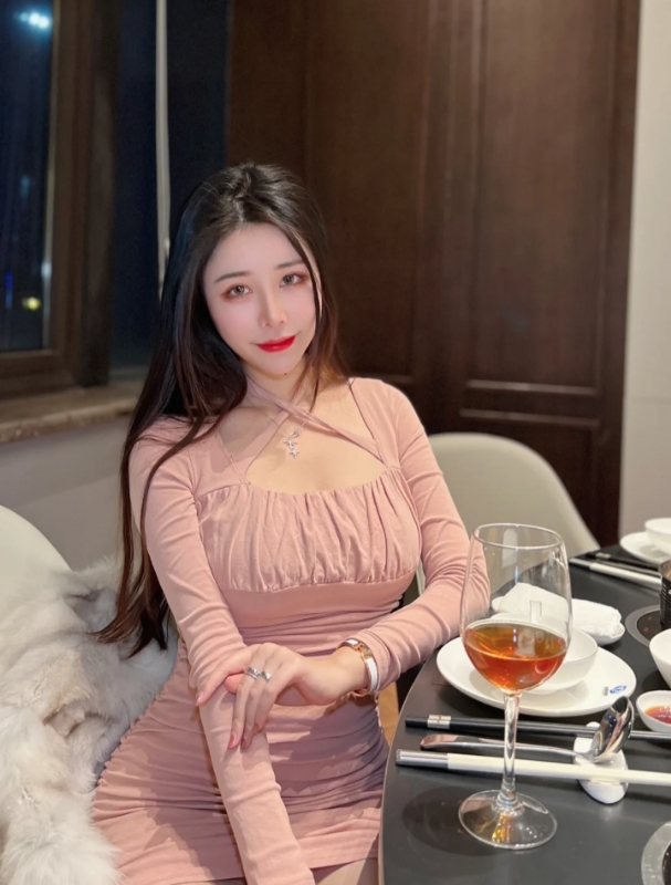 linlin的第三张照片--淮安相亲服务中心