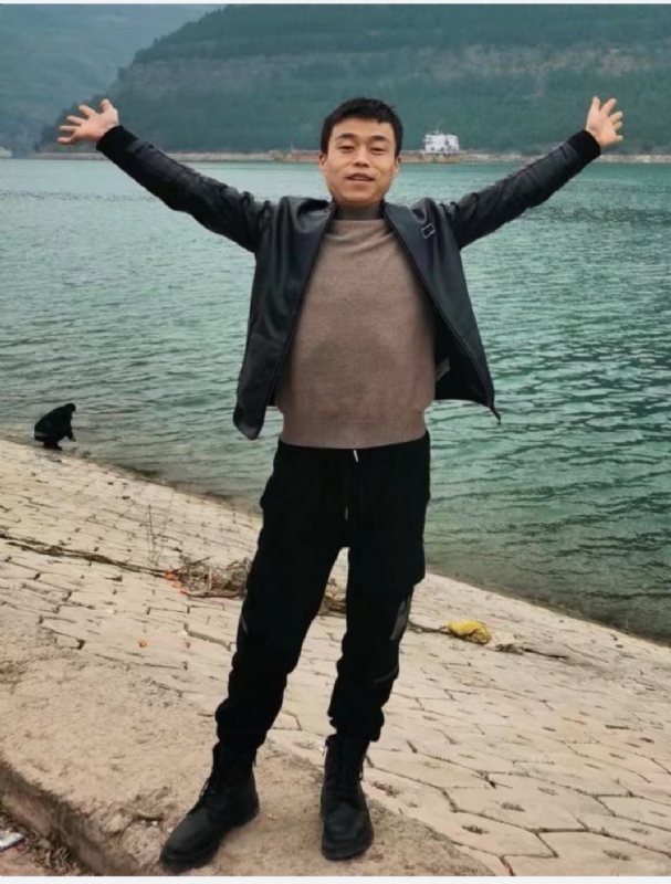 寂寞的风的第二张照片--淮安相亲服务中心