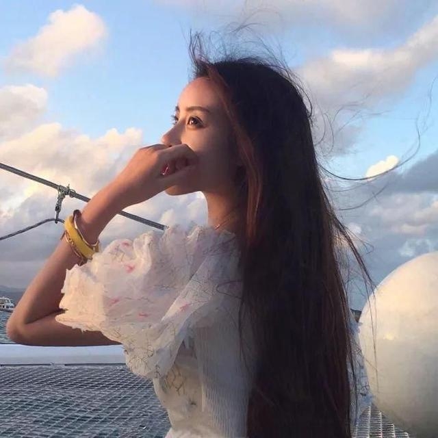 花想要的第一张照片--淮安相亲服务中心