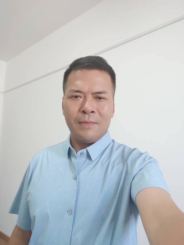 牵挂的第一张照片--淮安相亲服务中心