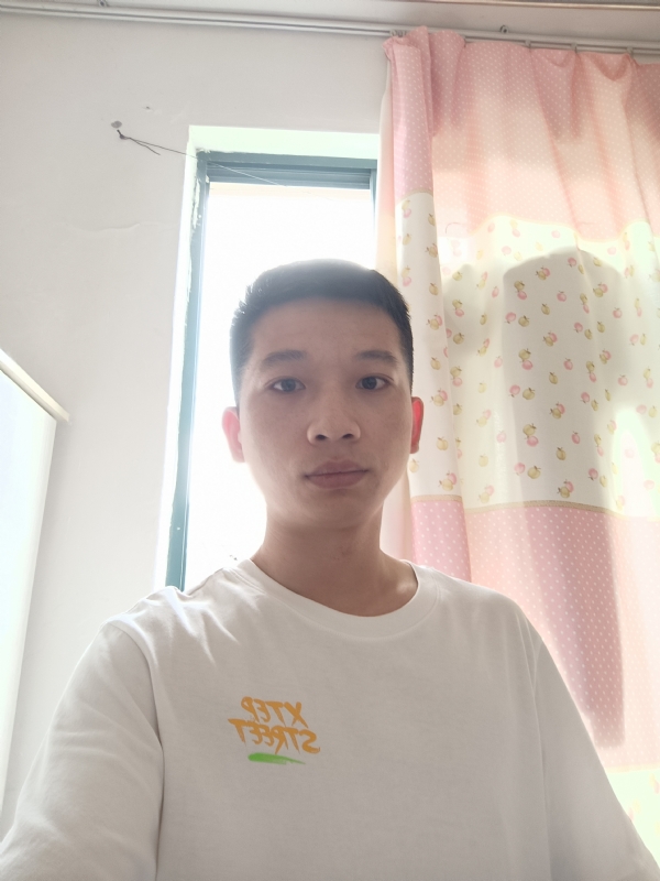 朱公子的第三张照片--淮安相亲服务中心