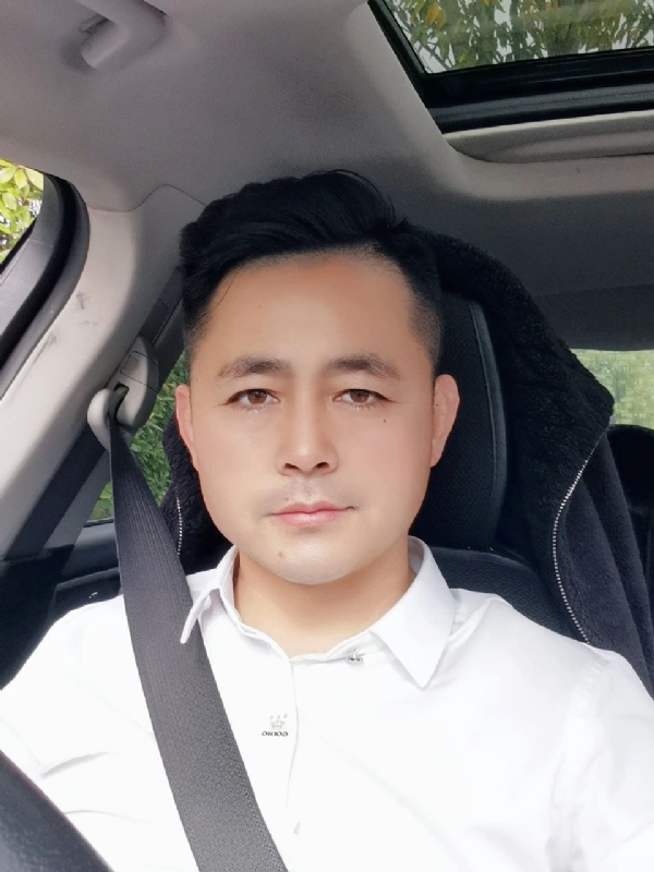 阿华大人的第二张照片--淮安相亲服务中心