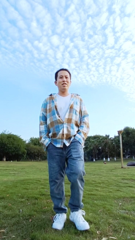 曹先生的第一张照片--淮安相亲服务中心