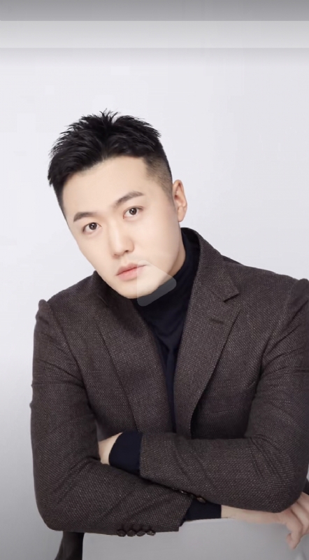 杨天枭的第三张照片--淮安相亲服务中心