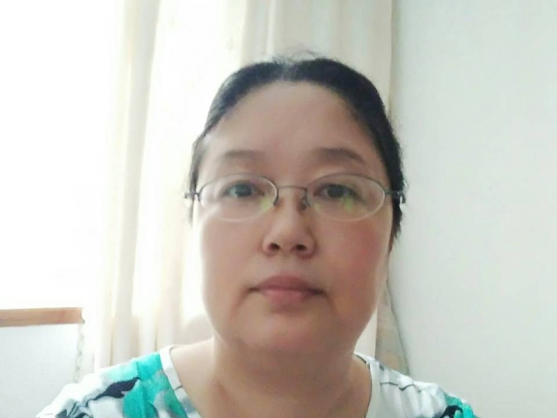 雨中漫步的第二张照片--淮安相亲服务中心