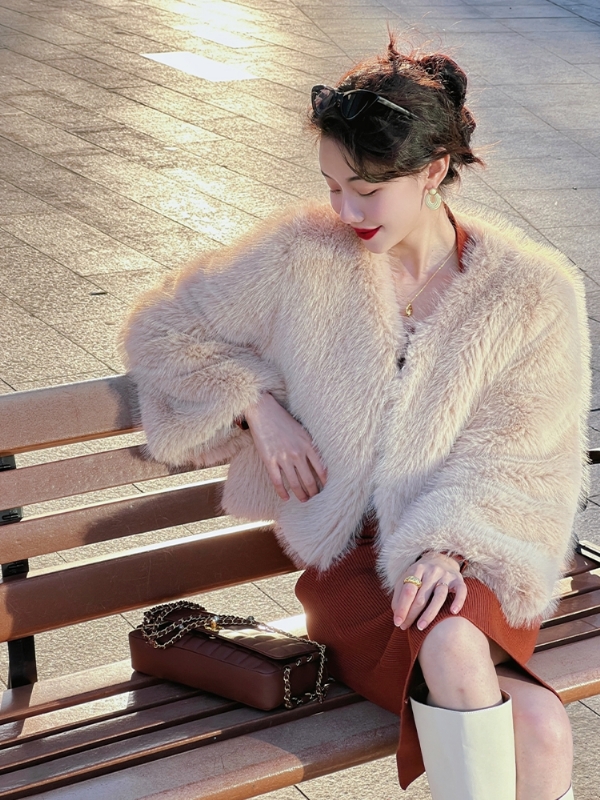 雷小姐的第一张照片--淮安相亲服务中心