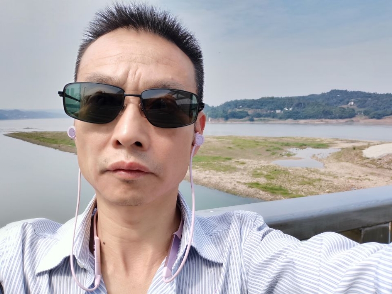 猪哥哥的第一张照片--淮安相亲服务中心