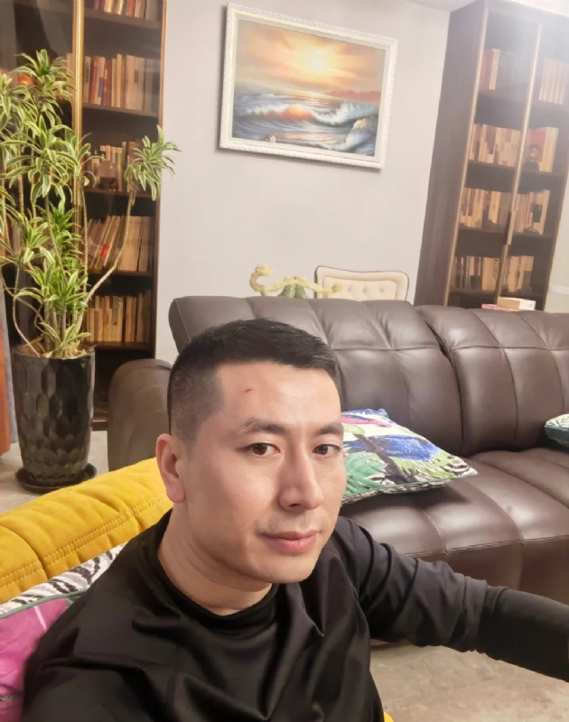 Gs的第二张照片--淮安相亲服务中心