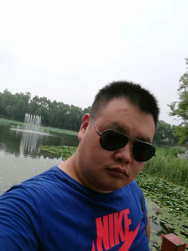 石头的第一张照片--淮安相亲服务中心