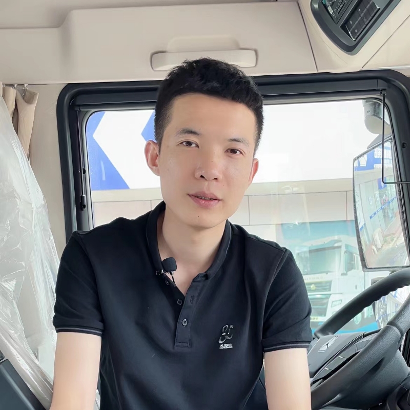 胡一凡的第二张照片--淮安相亲服务中心