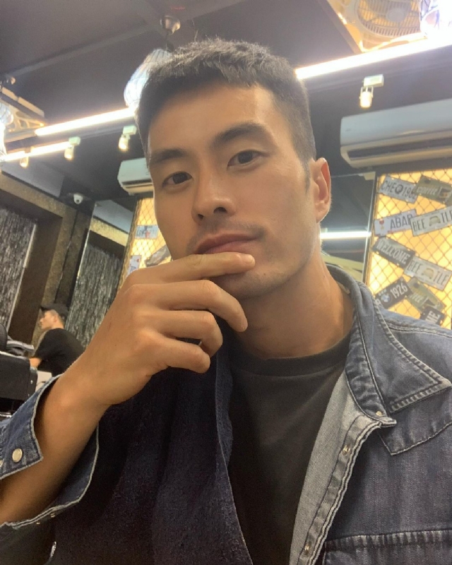 伟业强哥的第一张照片--淮安相亲服务中心