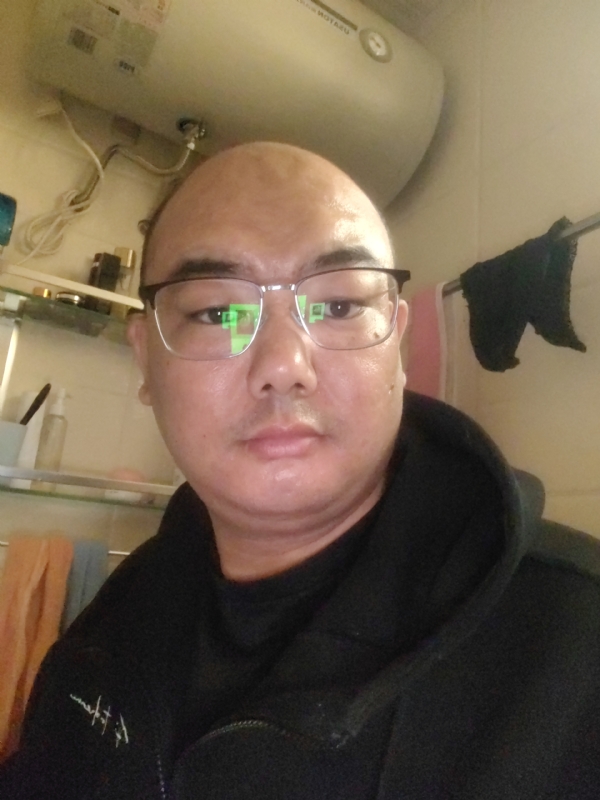 小胖子的第一张照片--淮安相亲服务中心