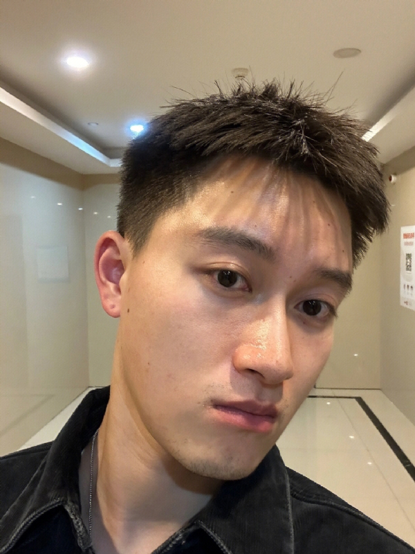 月光之下的第一张照片--淮安相亲服务中心