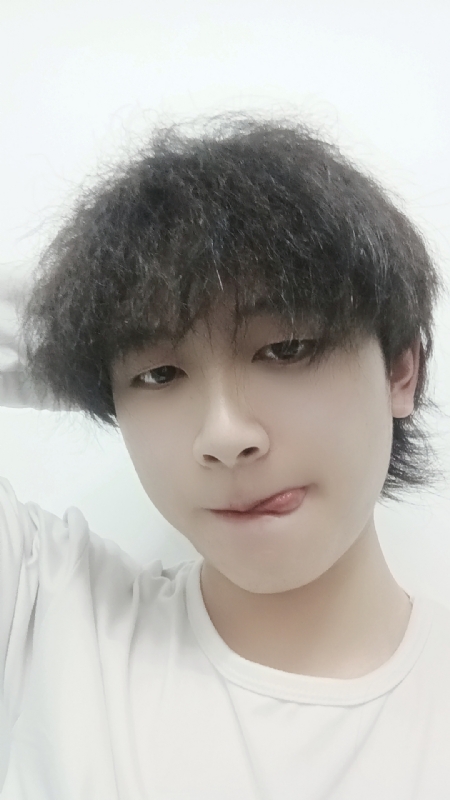 晓傑的第二张照片--淮安相亲服务中心