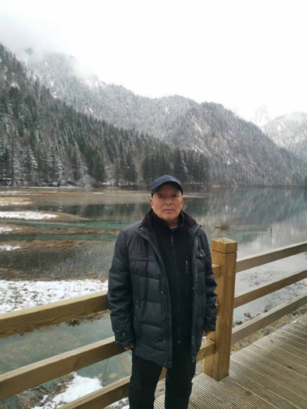 虎笑的第一张照片--淮安相亲服务中心