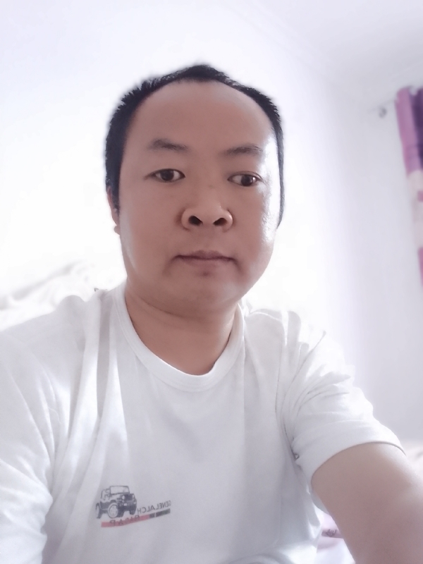 张家小伙子的第二张照片--淮安相亲服务中心