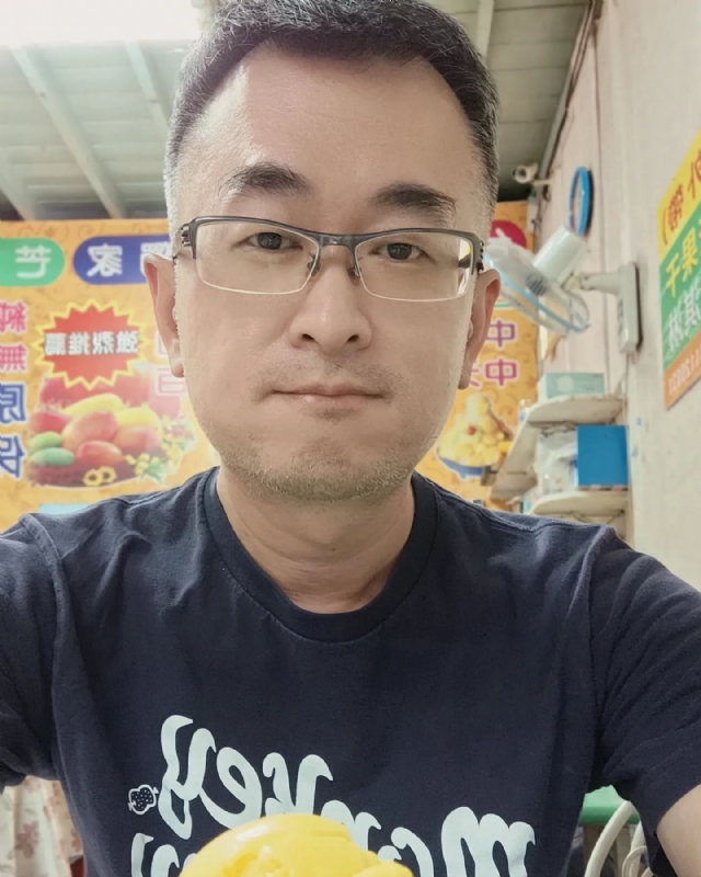 感感的第一张照片--淮安相亲服务中心