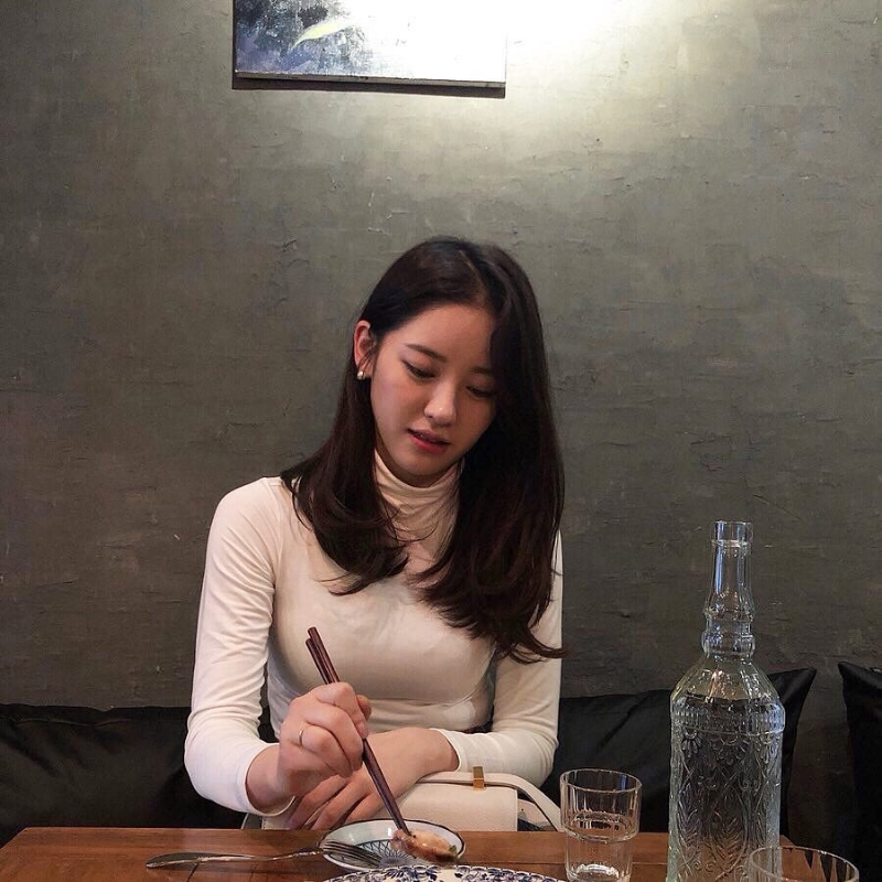 贵阳萧萧姐的第一张照片--淮安相亲服务中心