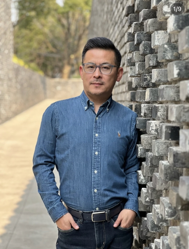 岁月不饶人的第一张照片--淮安相亲服务中心