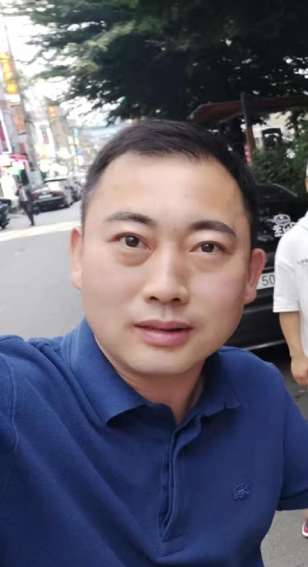 李龙的第二张照片--淮安相亲服务中心