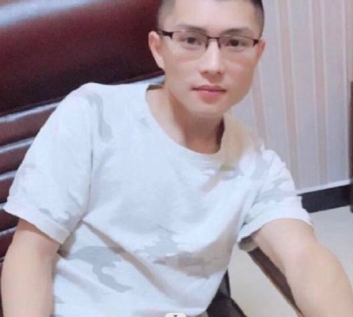 辉辉辉的第一张照片--淮安相亲服务中心