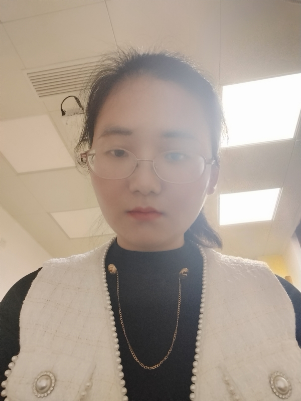 闲敲棋子的第一张照片--淮安相亲服务中心