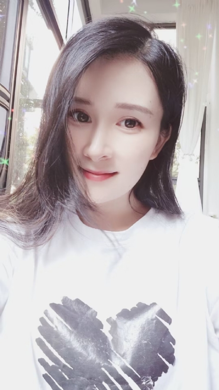 晨曦的第二张照片--淮安相亲服务中心