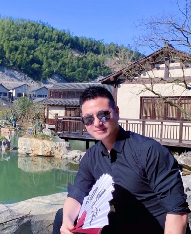 勿忘初心的第二张照片--淮安相亲服务中心