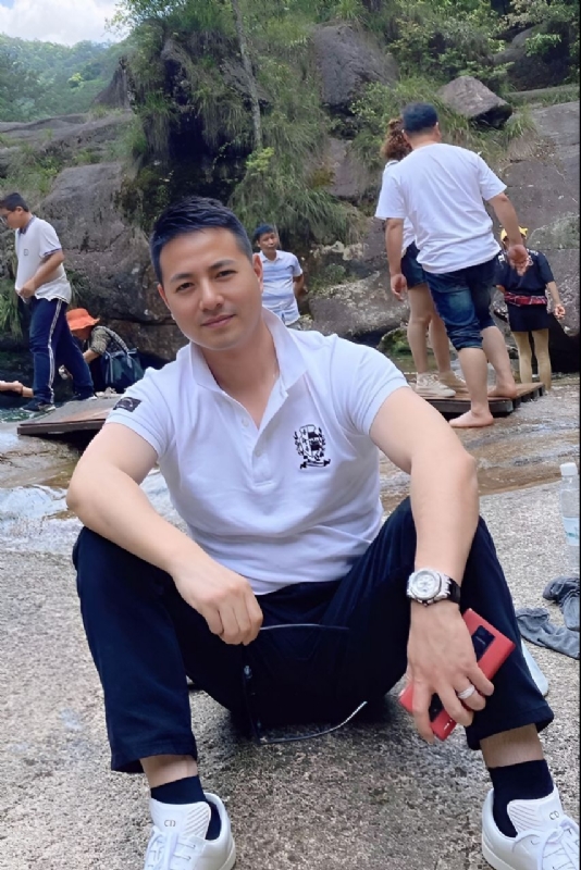 勿忘初心的第三张照片--淮安相亲服务中心