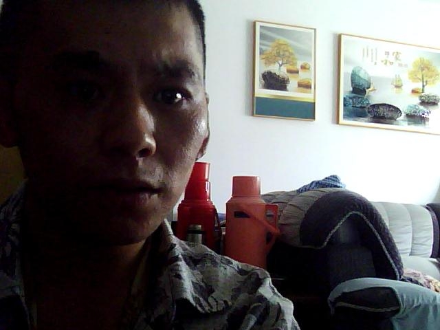 为爱而奋斗的第一张照片--淮安相亲服务中心