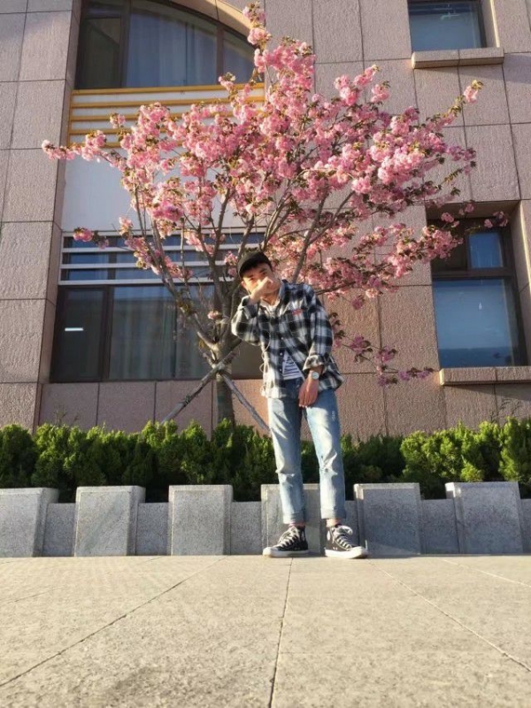 明非的第一张照片--淮安相亲服务中心