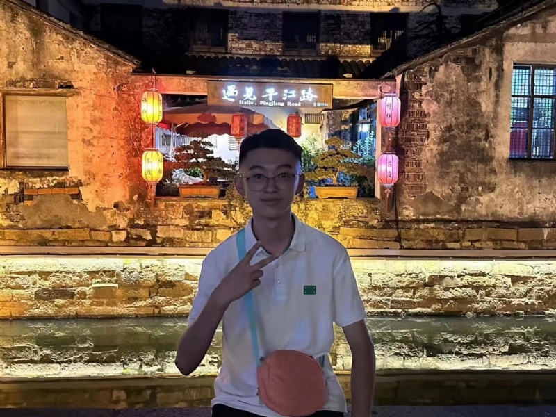 李四的第一张照片--淮安相亲服务中心