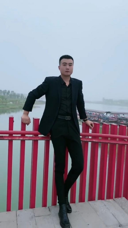 Albert的第二张照片--淮安相亲服务中心