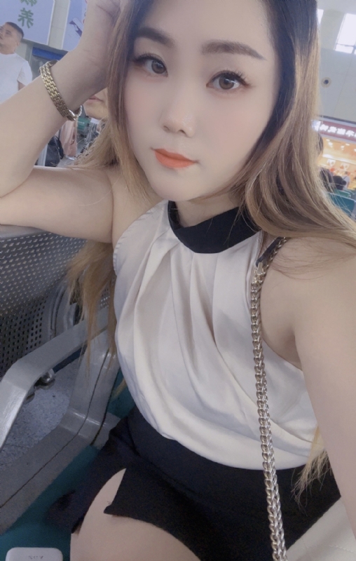 媛媛的第三张照片--淮安相亲服务中心