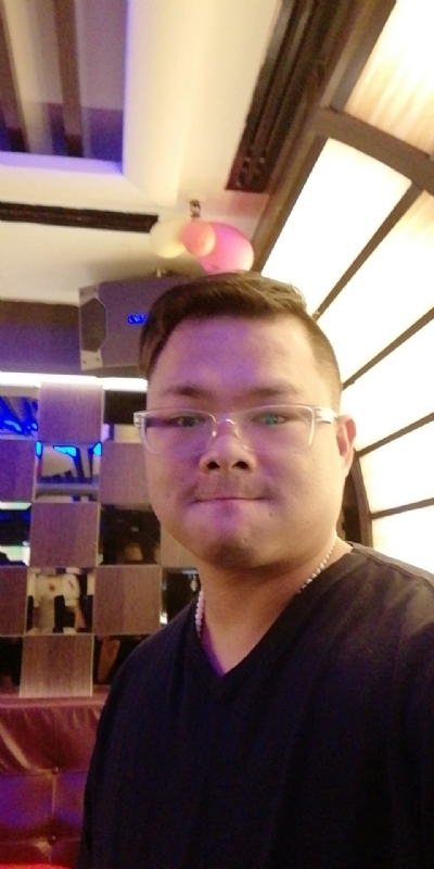 单名一个伟的第一张照片--淮安相亲服务中心