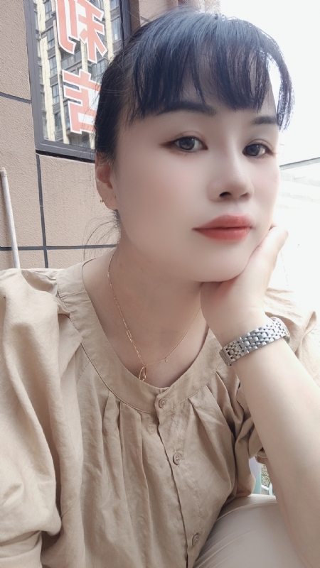 余生请多指教的第一张照片--淮安相亲服务中心