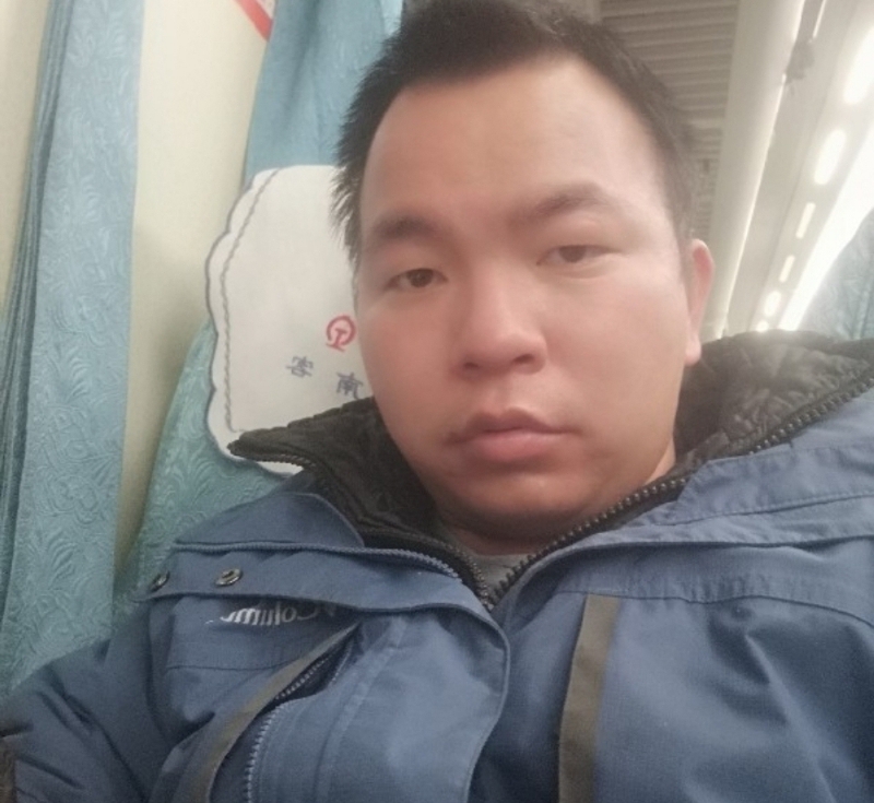 淡定的第一张照片--淮安相亲服务中心