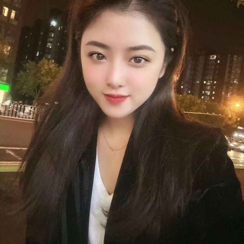 爱笑的女孩的第三张照片--淮安相亲服务中心