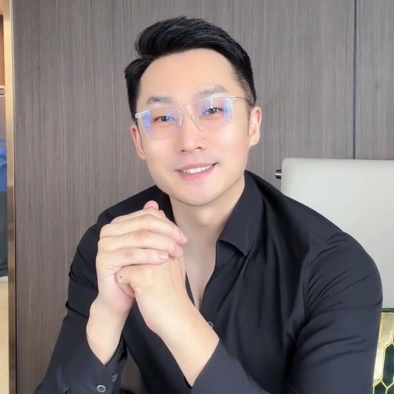 阳光大男孩的第一张照片--淮安相亲服务中心