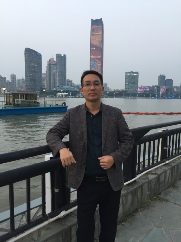 风月无边的第一张照片--淮安相亲服务中心