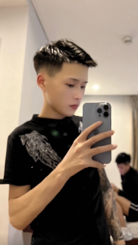 ywhejeue的第一张照片--淮安相亲服务中心