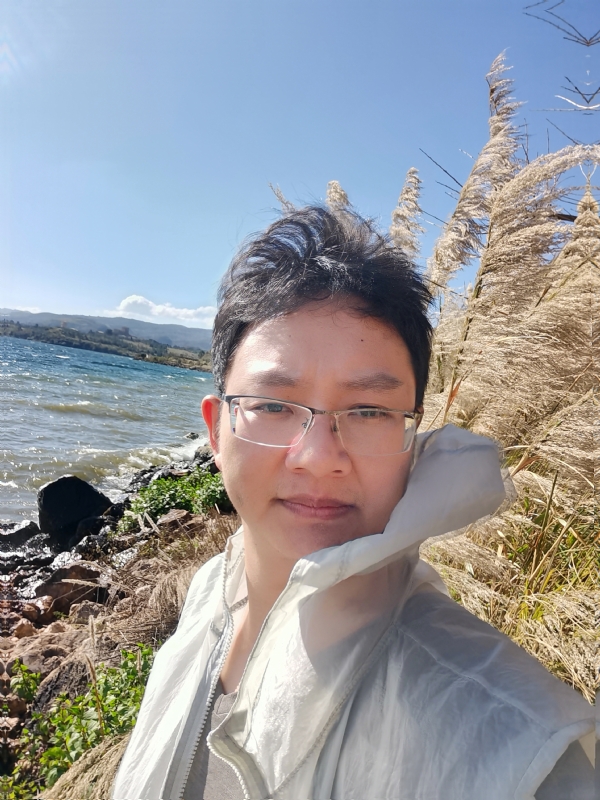 梅安歌的第一张照片--淮安相亲服务中心