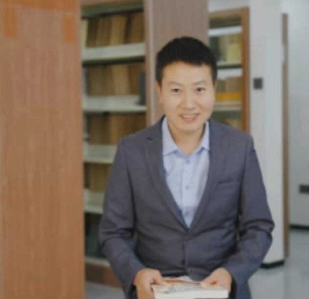 罗梓焜的第二张照片--淮安相亲服务中心