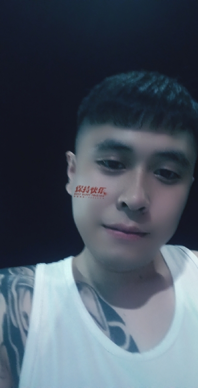 愚忠的第一张照片--淮安相亲服务中心