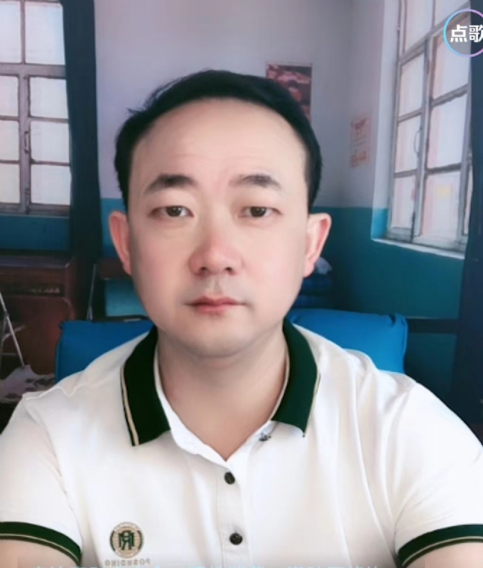 成秀才的第一张照片--淮安相亲服务中心