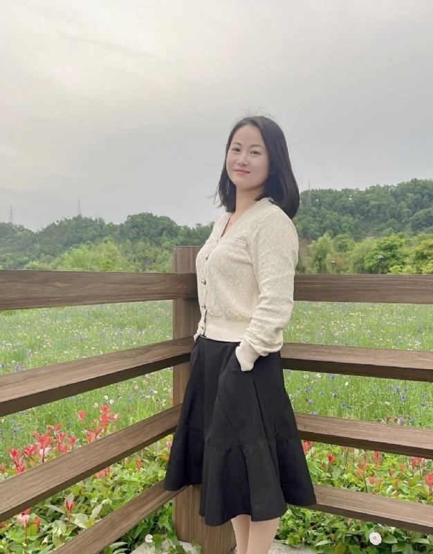 琴儿的第一张照片--淮安相亲服务中心