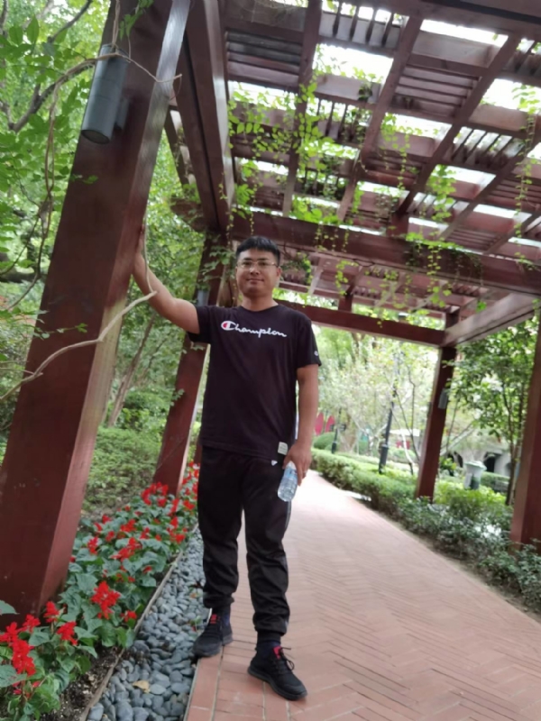 会飞的鱼的第三张照片--淮安相亲服务中心