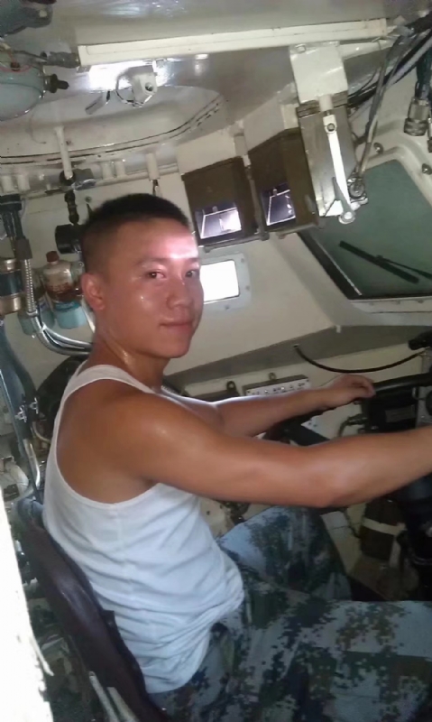 哥哥的第一张照片--淮安相亲服务中心