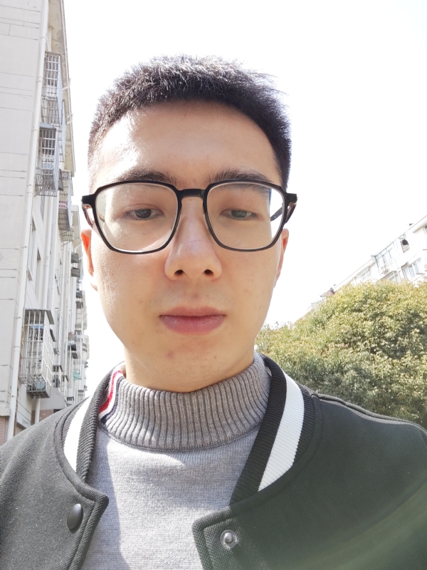 七彩皮皮虾的第一张照片--淮安相亲服务中心