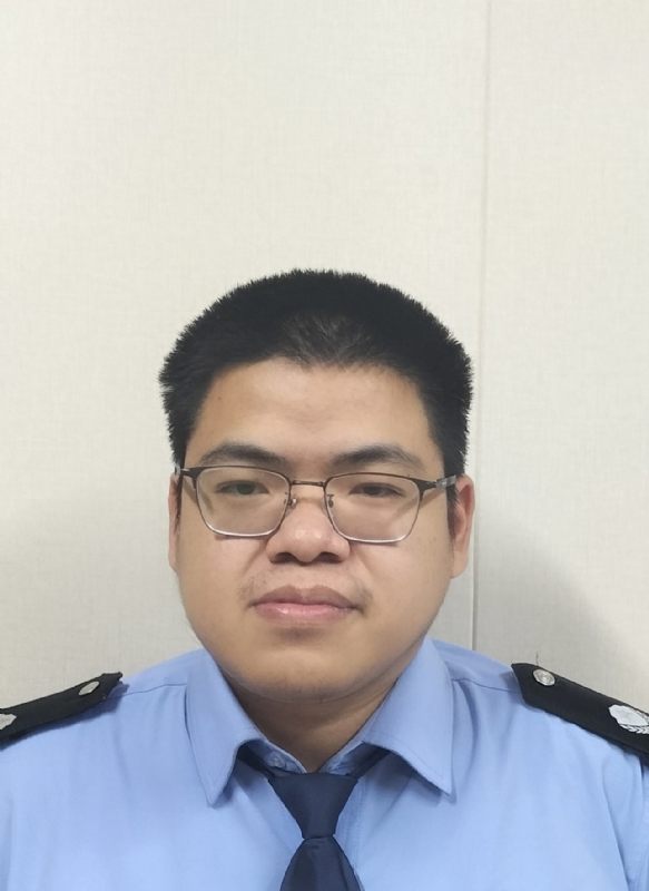 风雨同行的第一张照片--淮安相亲服务中心